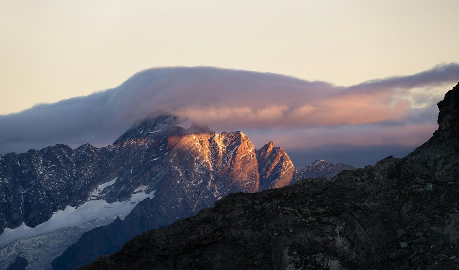 marek-piwnicki-Qoe1RbKPzMo-unsplash