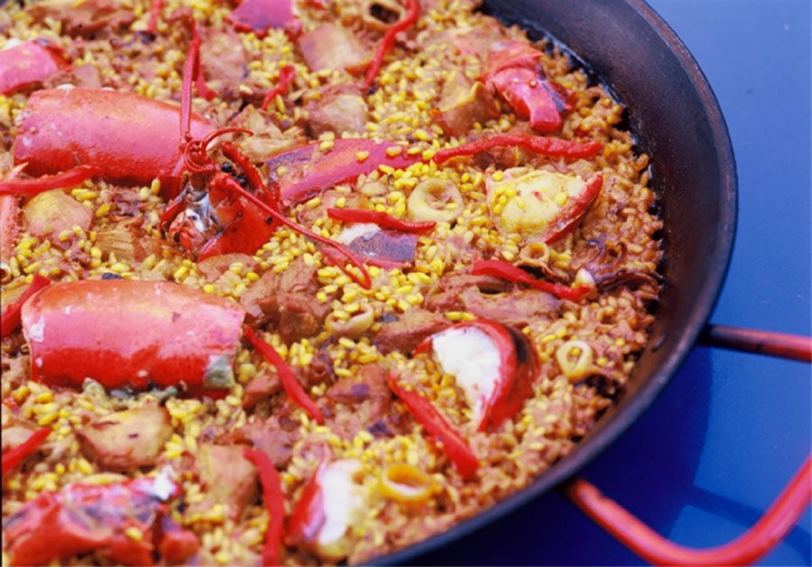 José Andrés llevará al espacio la paella valenciana y el jamón ibérico