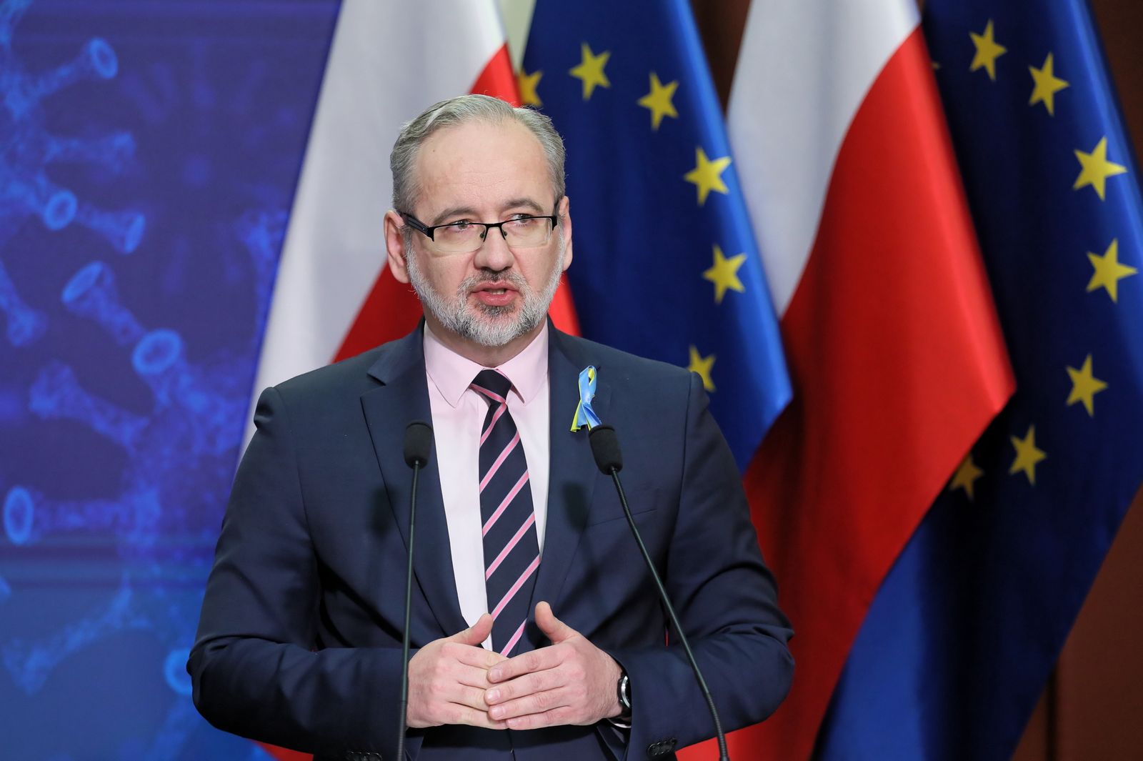 Polonia acaba con restricciones covid, excepto mascarilla en centros médicos