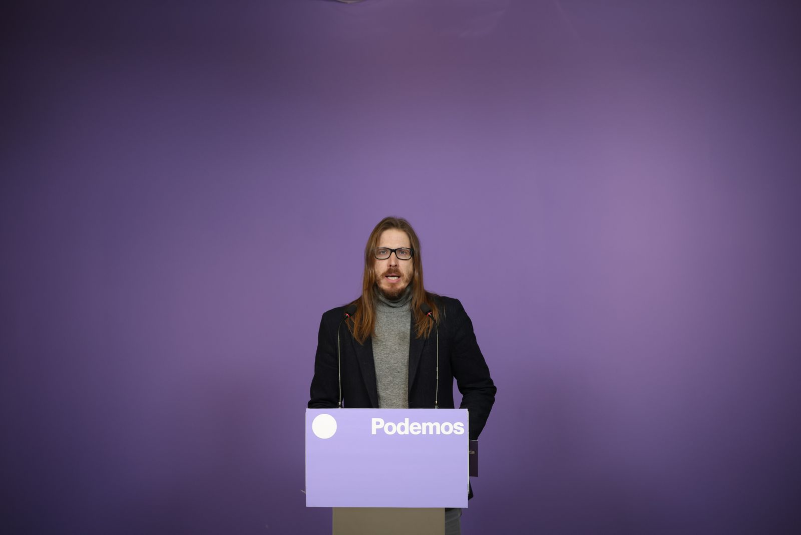 Archivo - El secretario de organización y portavoz de Podemos, Pablo Fernández.