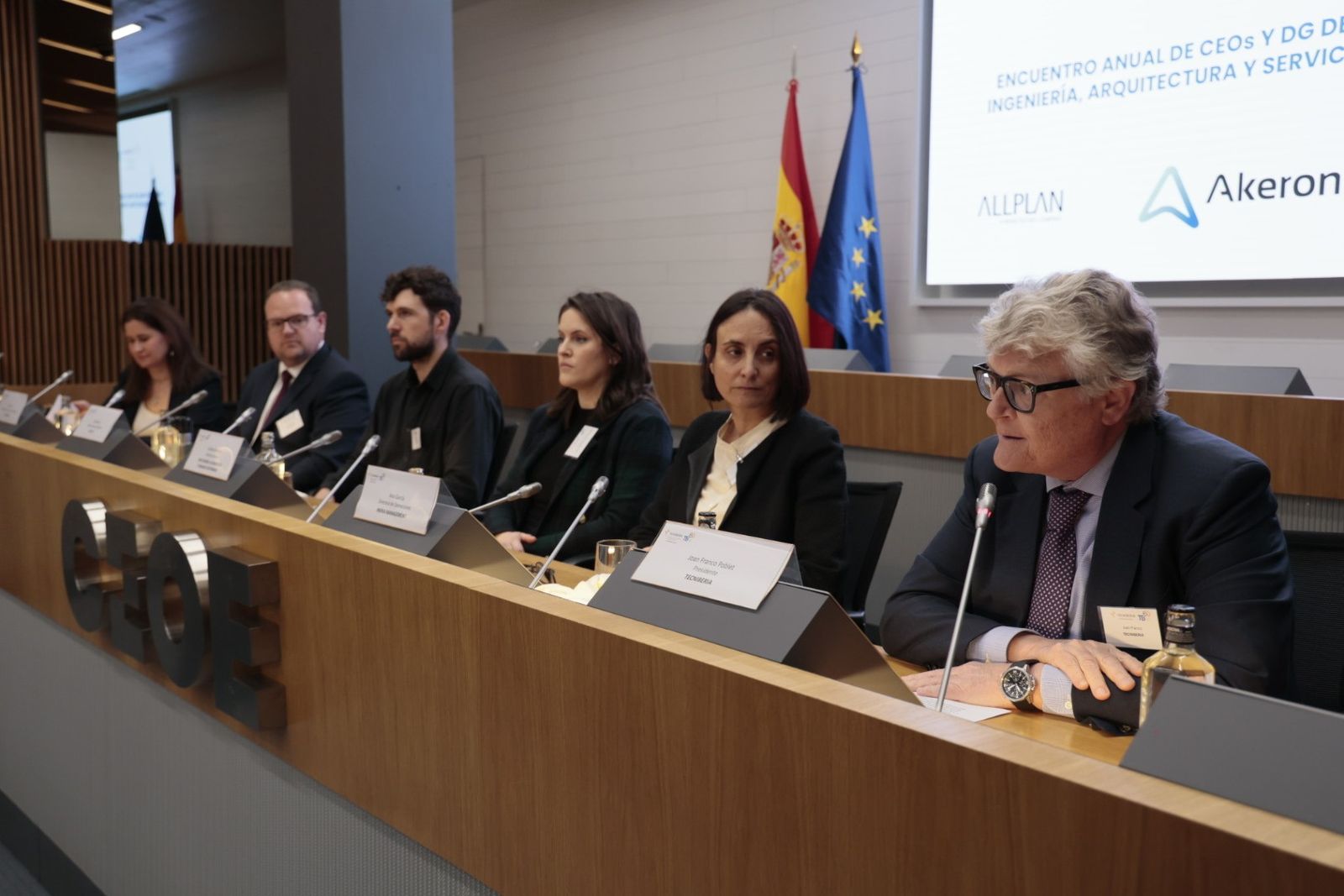 Encuentro anual de CEOs y directores generales de consultoras de Ingeniería, Arquitectura y Servicios Tecnológicos en la sede de la CEOE en Madrid