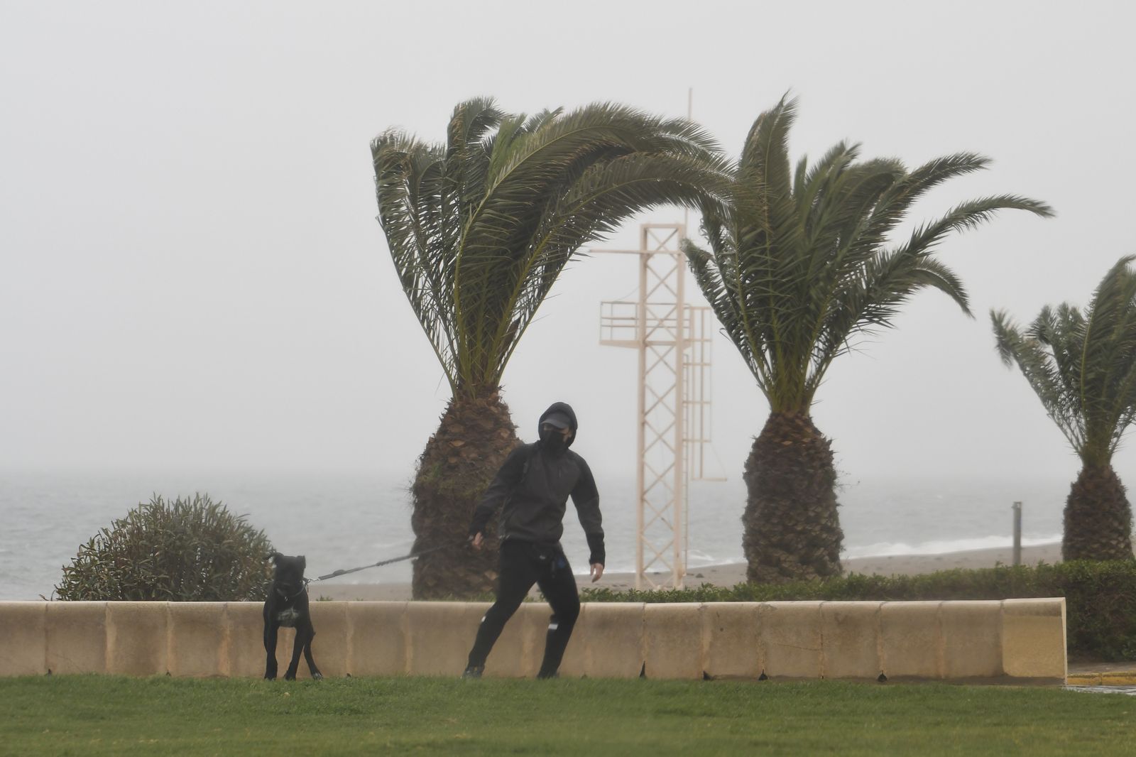 Málaga y Cádiz y la ciudad de Ceuta en aviso naranja por intensas lluvias